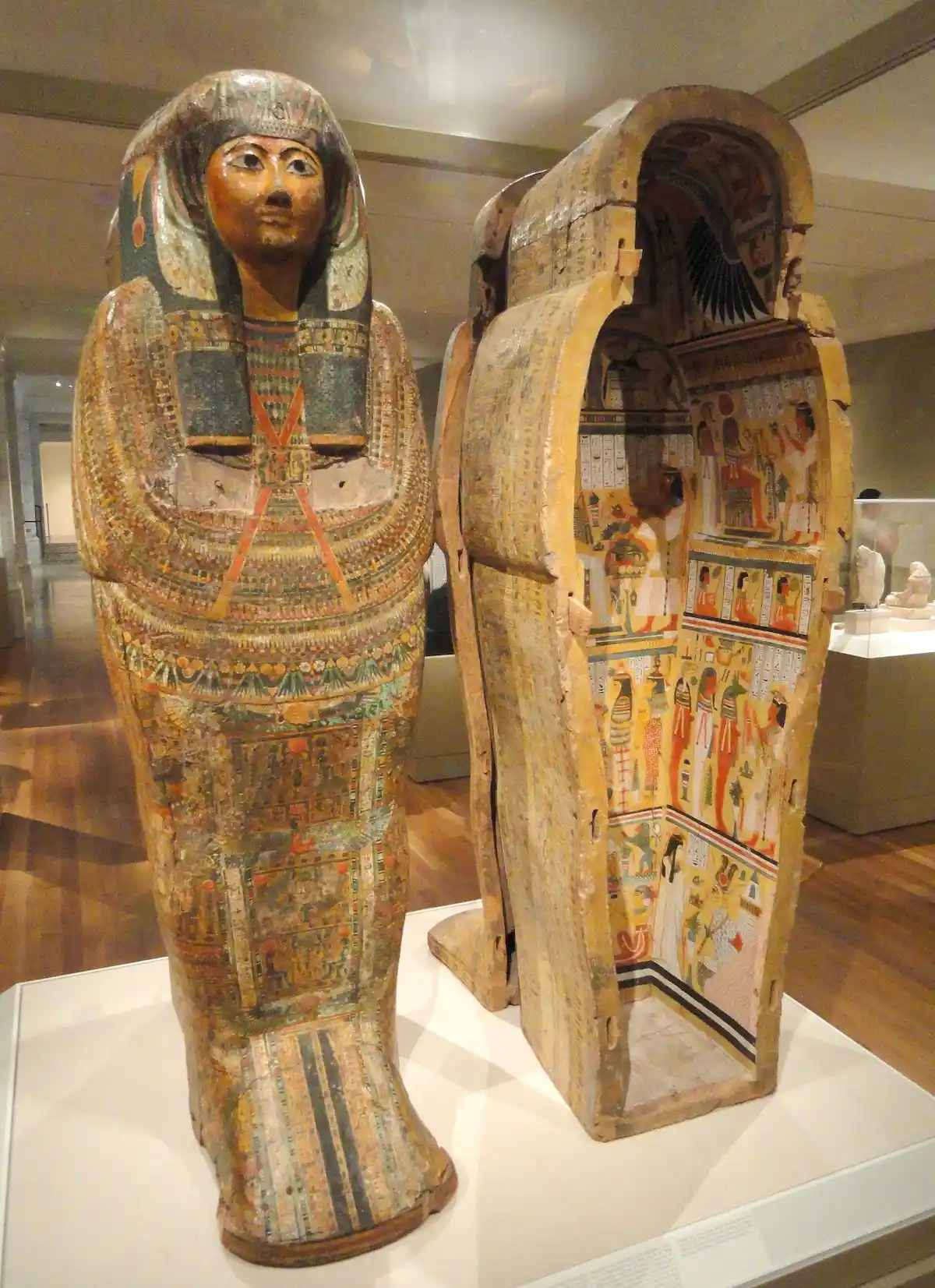 Neskhons: The Influential Priestess of Egypt's 21st Dynasty
