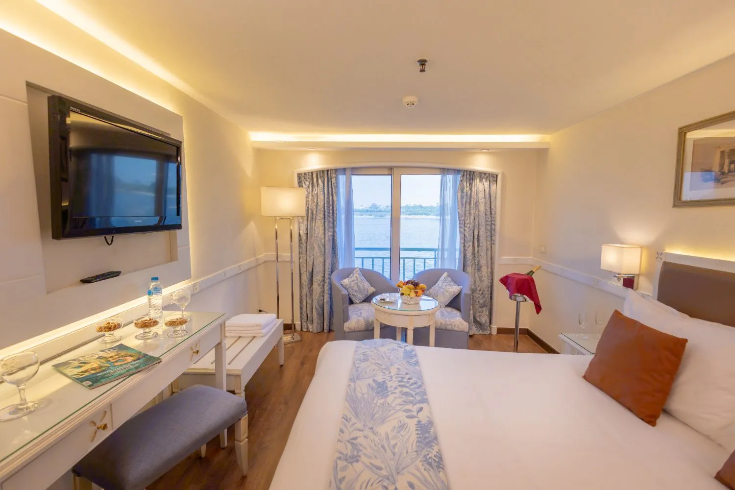 Tower Prestige Nile Cruise 8 Days Luxor Aswan