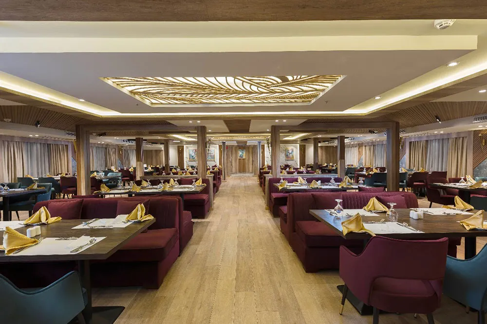 Royal Princess Nile Cruise 4 Days Aswan Luxor