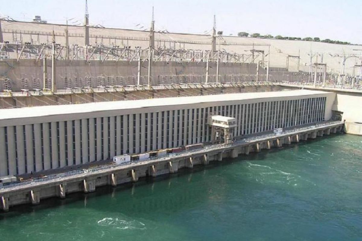 The High Dam
