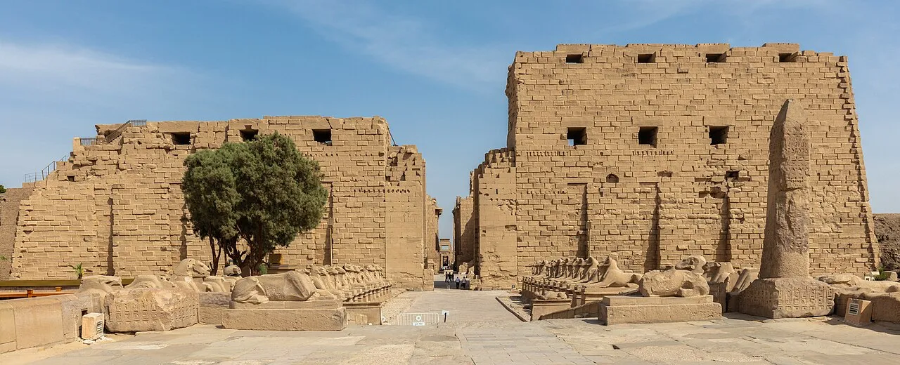 Tulip Nile Cruise 4 Days Aswan Luxor