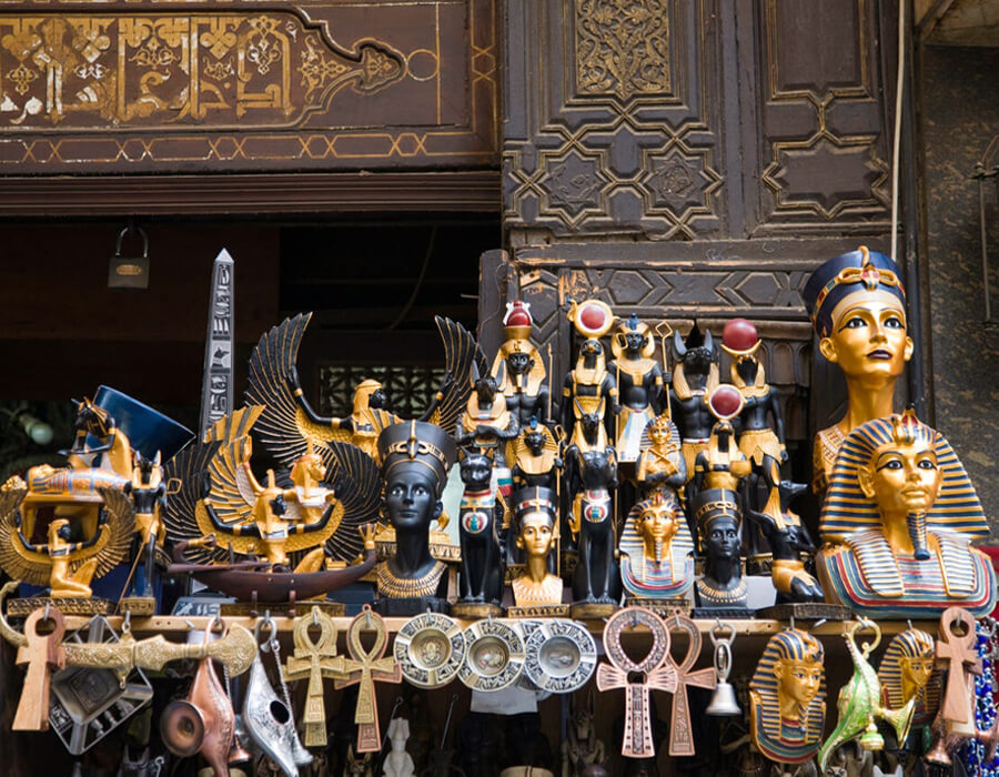 What to Buy in Egypt: Souvenirs & Shopping Guide