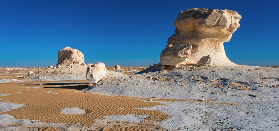4 Days Wadi El Hitan and White Desert Tour Private Luxury Safari