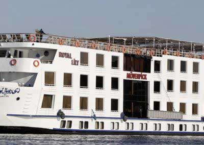 Nile River Cruise, Movenpick Royal Lily Nile Cruise