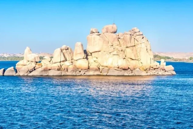 Trip to Aswan and Abu Simbel from Luxor (2)