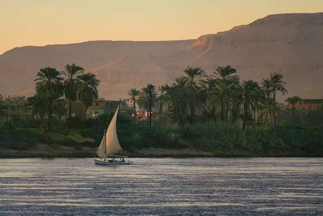Family Holiday to Egypt – 10 Days Egypt Tour & Nile Felucca (5)