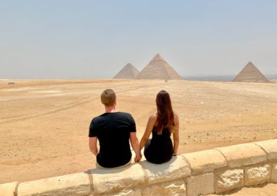 Giza Pyramids 400x284 1