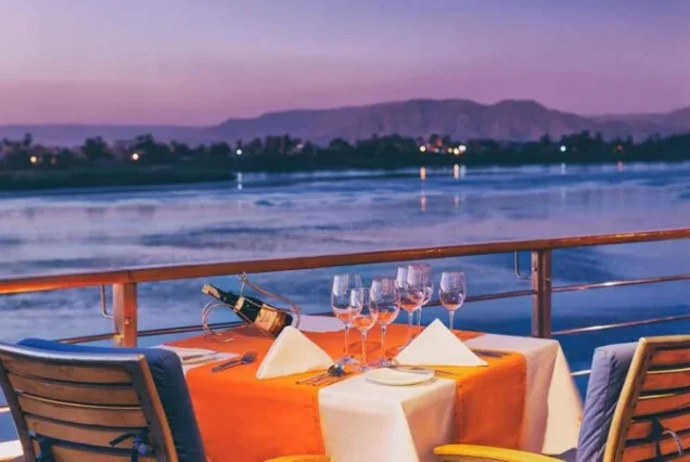 Pyramids & 4 nights Oberoi Zahra Cruise (4)