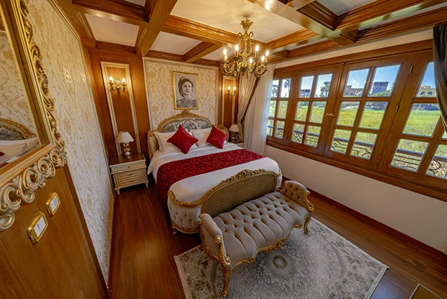 4 Days Princess Farida Luxury Dahabiya Nile Cruise (8)