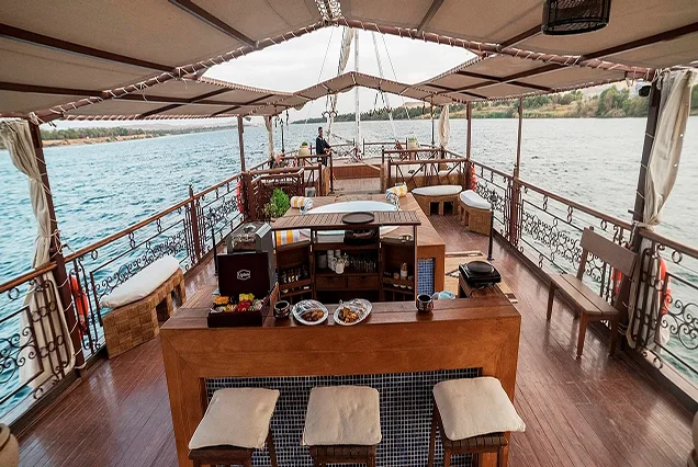Amirat Dahabiya Nile Cruise 4 Days (11)