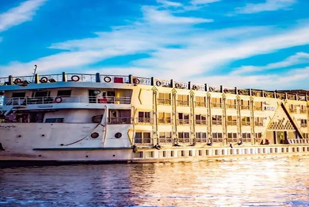 Christmas Holiday in Egypt Cairo And Nile Cruise 7 Days (1)