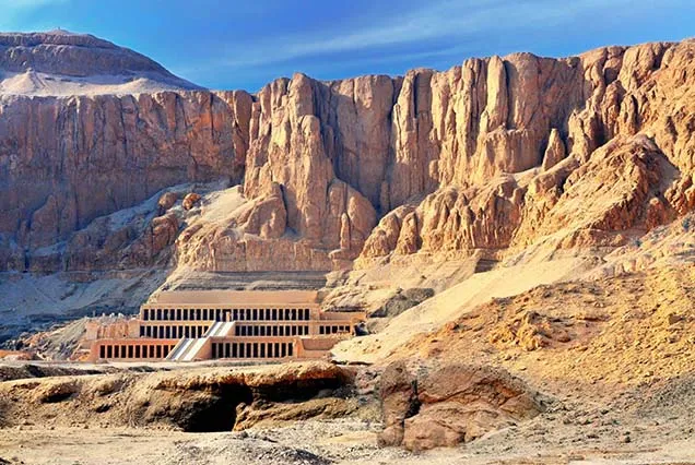 cairo to luxor tour by train (8)